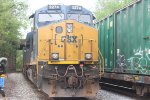 CSX 3274 on Q438 at St Denis